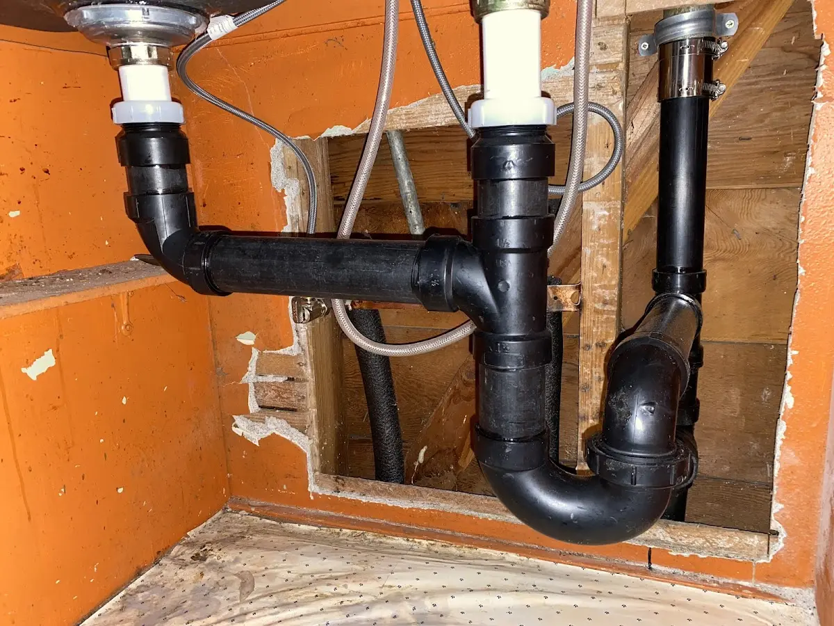 Professional Pipe Bursting equipment and tools on the job in Portage